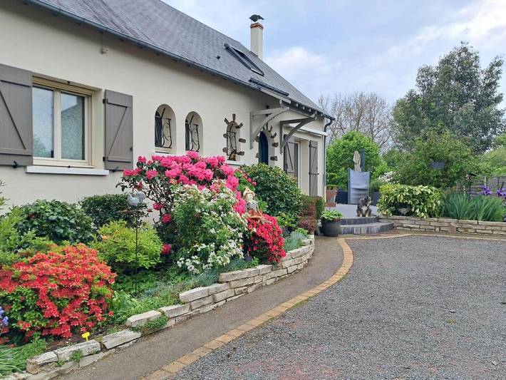 Chambre d’hôte pour 2 personnes, avec Balcon et Terrasse ainsi que Jardin et Vue