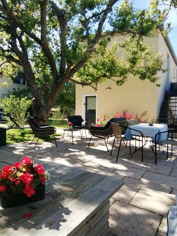 Appartement de vacances pour 4 personnes, avec jardin