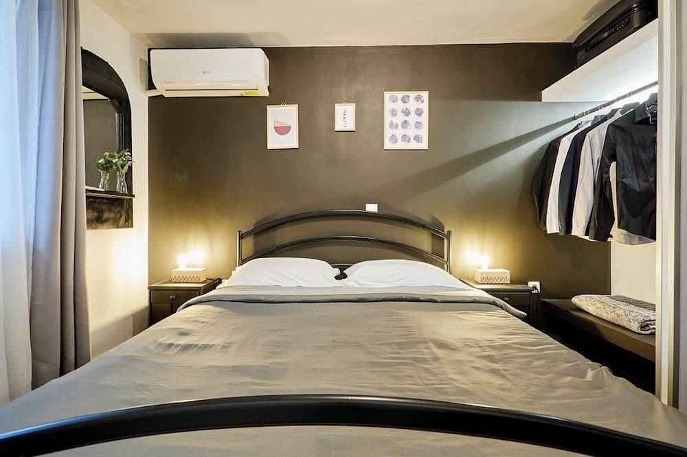Appartement entier, West Garden in Aigio in Aigio, Achaïe