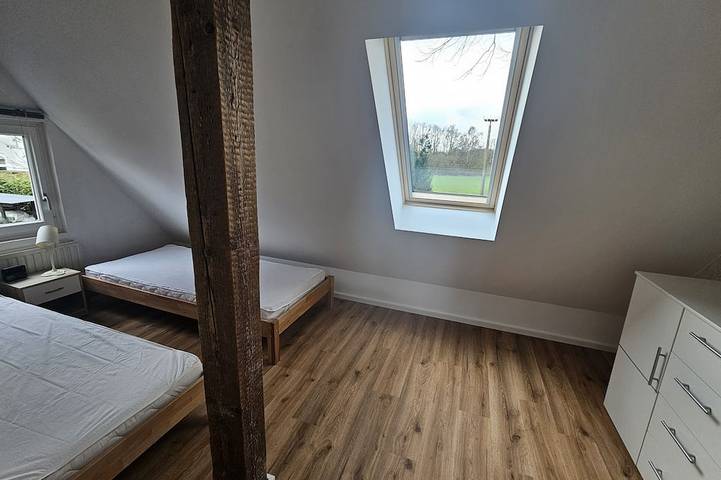Ferienhaus für 8 Personen, mit Garten und Sauna sowie Whirlpool in Bünsdorf - 4
