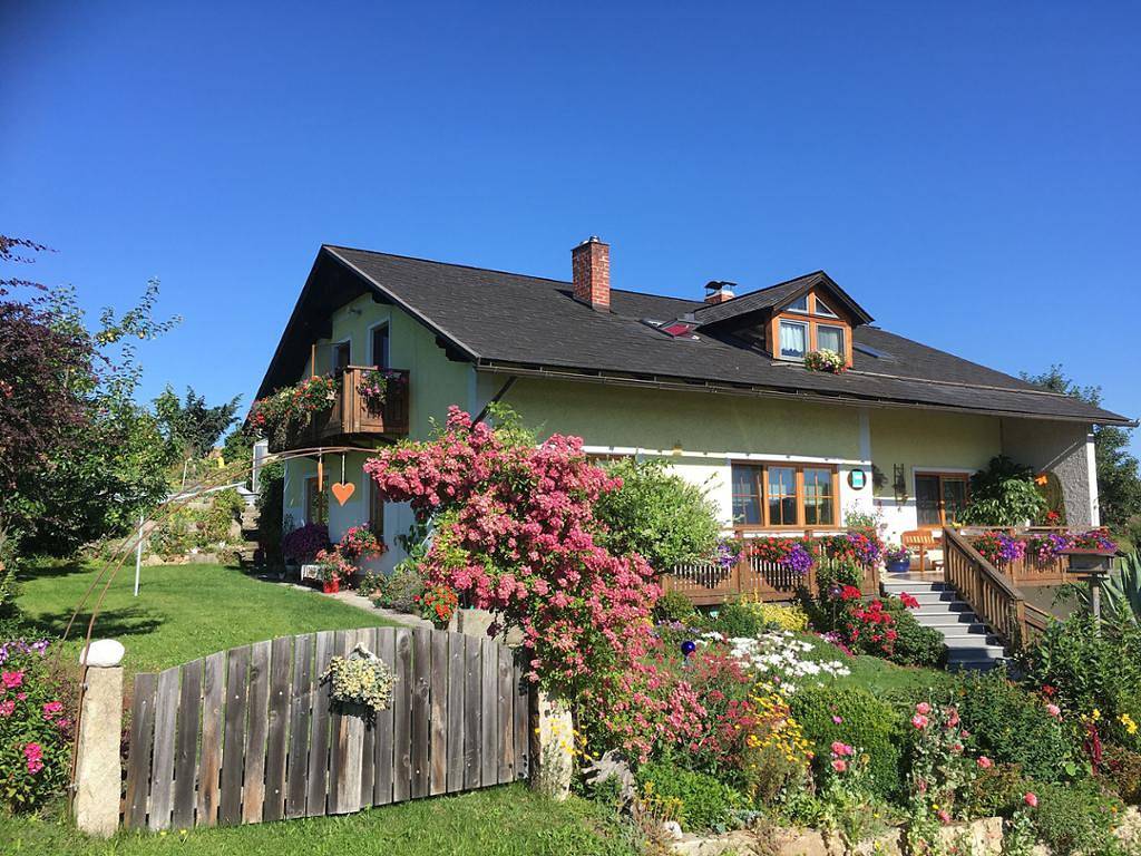 Ganze Ferienwohnung, Gästehaus Huber - Einzelzimmer Lavendel in Bezirk Zwettl