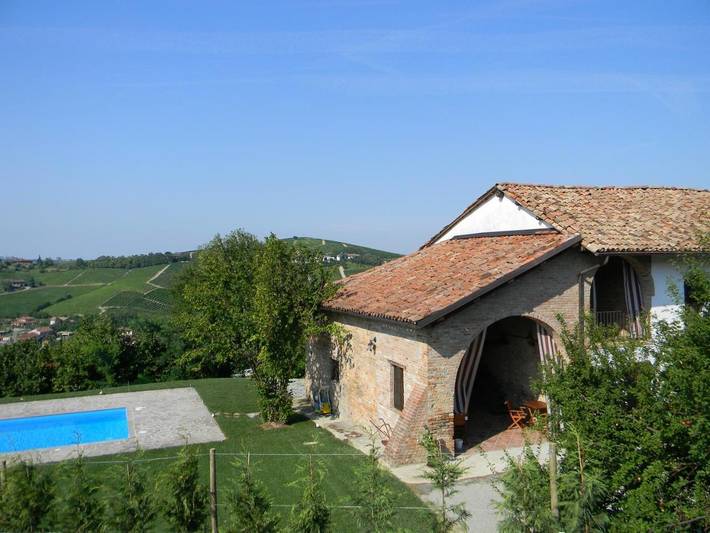 Appartamento vacanze per 16 persone, con giardino e panorama nonché piscina, con animali domestici - 1