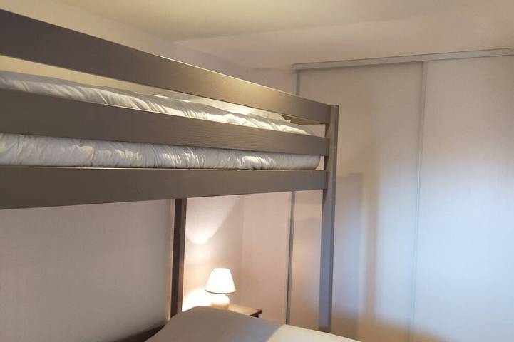 New ! Single-storey village house with garden and private parking in Saint-Saturnin-lès-Apt, Parque natural regional del Luberon