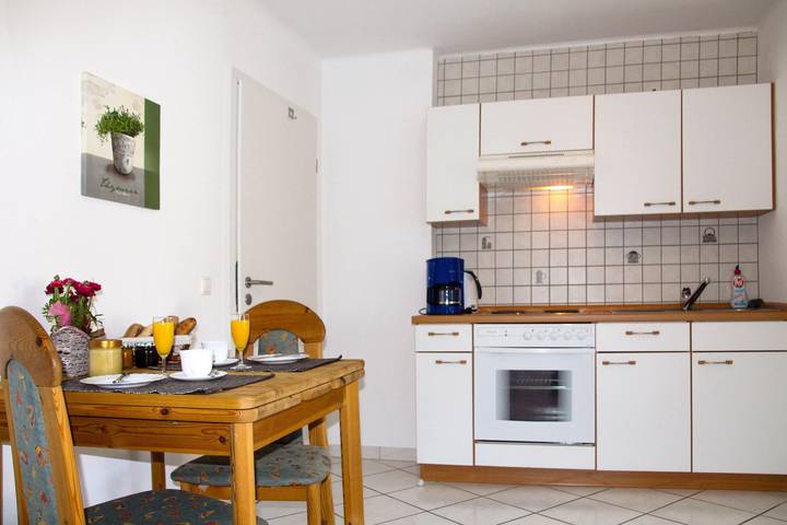 Ferienwohnung für 2 Personen, mit Terrasse und Garten in Schweich an der Römischen Weinstraße - 4