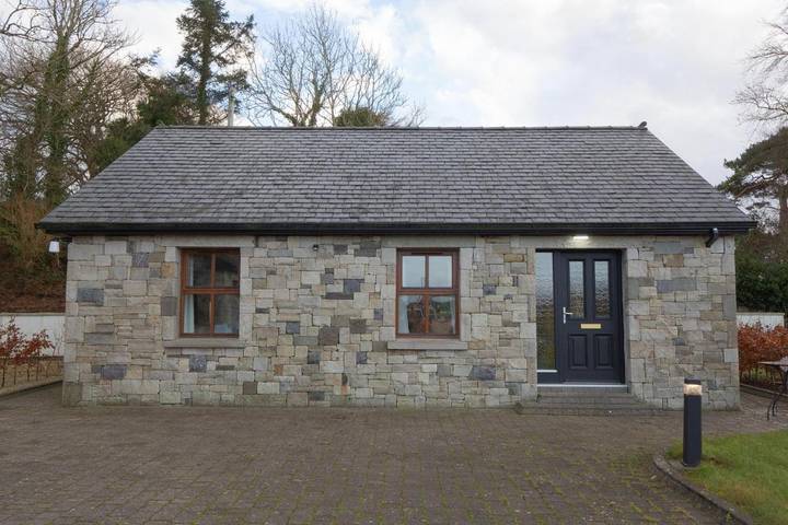 Holiday rental for 4 people, with Terrace and Garden as well as View in Castlebar