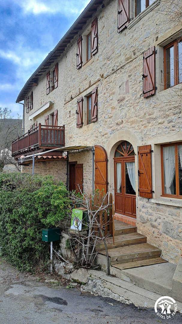 Gîte pour 2 personnes, avec terrasse, animaux acceptés à Milhars - 2