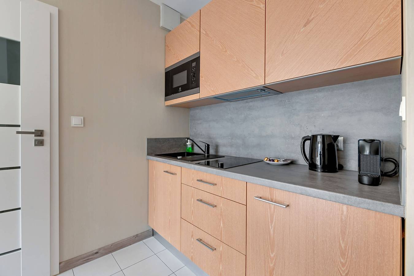 Appartement de vacances entier, Modern Studio in the Center | Balcony and Private Parking in Gdańsk, Zatoka Gdańska