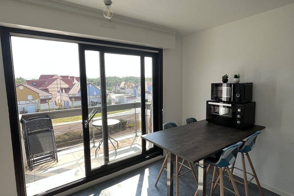 Appartement entier, Studio 4 pers, proche de la mer in Sainte Cécile Plage, Camiers
