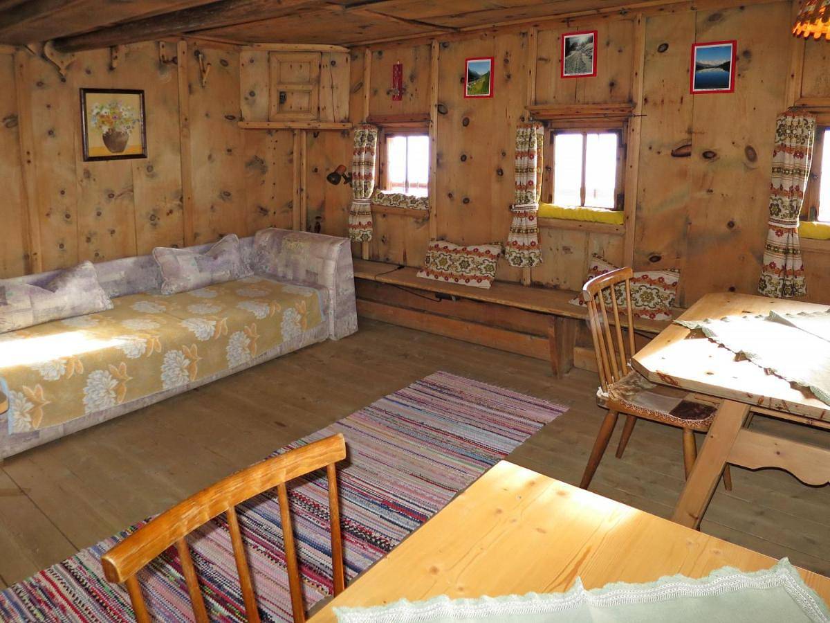 Chalet Lippnerhütte by Interhome in Tuxer Alpen, Hintertux