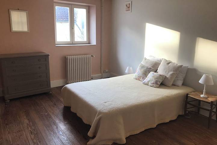 Location de vacances pour 8 personnes, avec jardin à Arcy-sur-Cure - 3