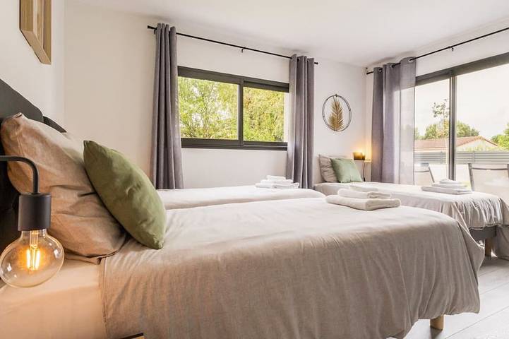 Gîte pour 7 personnes, avec jacuzzi et jardin à La Haie-Fouassière - 2