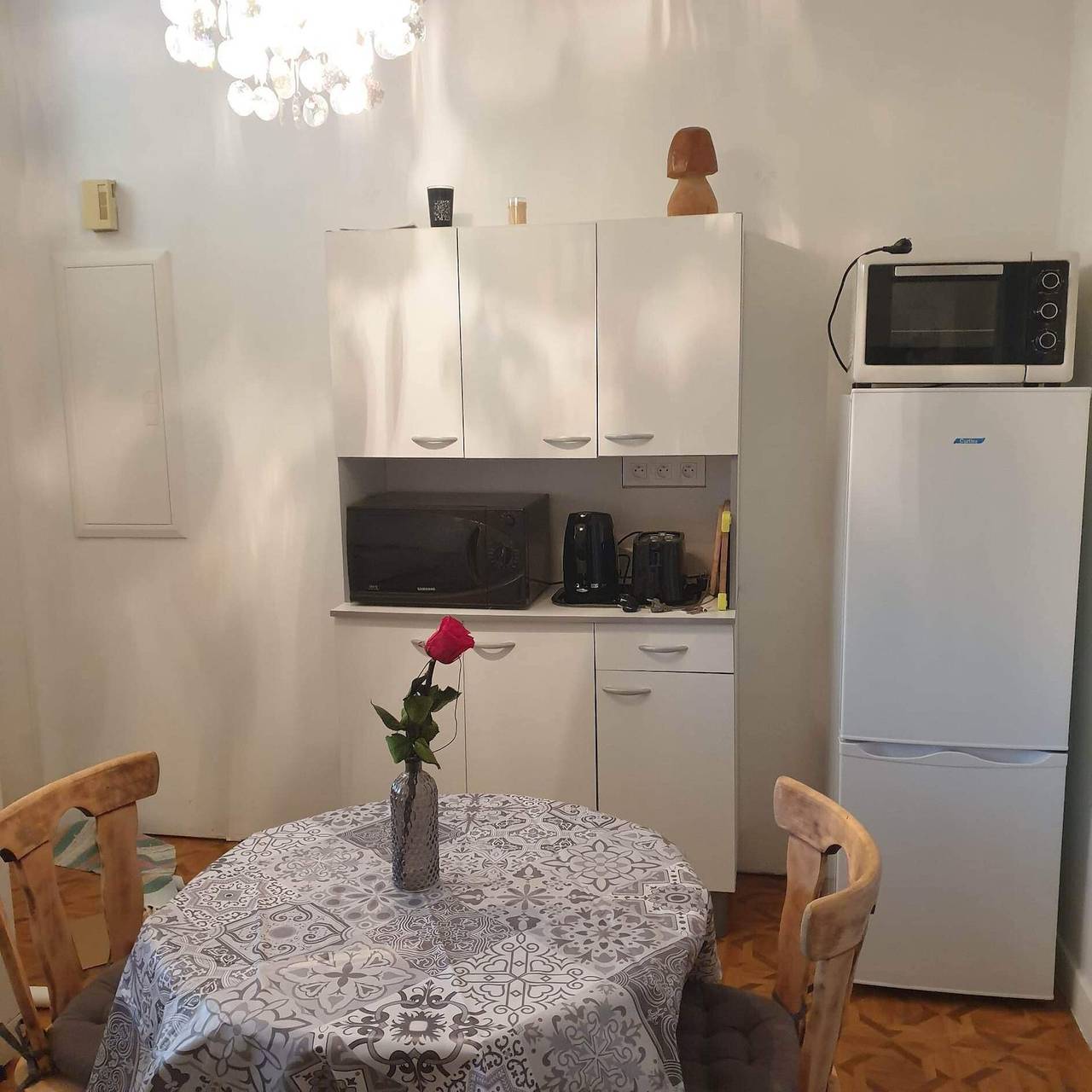 Appartement entier, "Appartement avec terrasse privative" avec Wi-Fi in Celles-sur-Plaine, Saint-Dié-des-Vosges