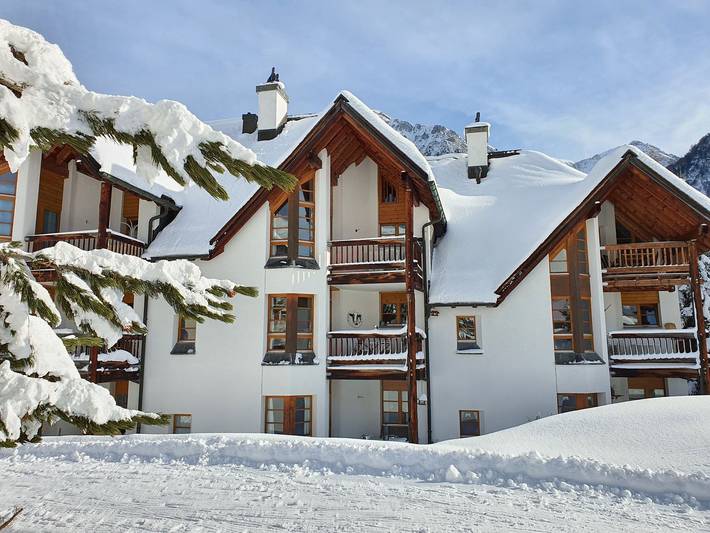 Ferienwohnung für 4 Personen, mit Balkon und Whirlpool sowie Sauna in der Lenzerheide