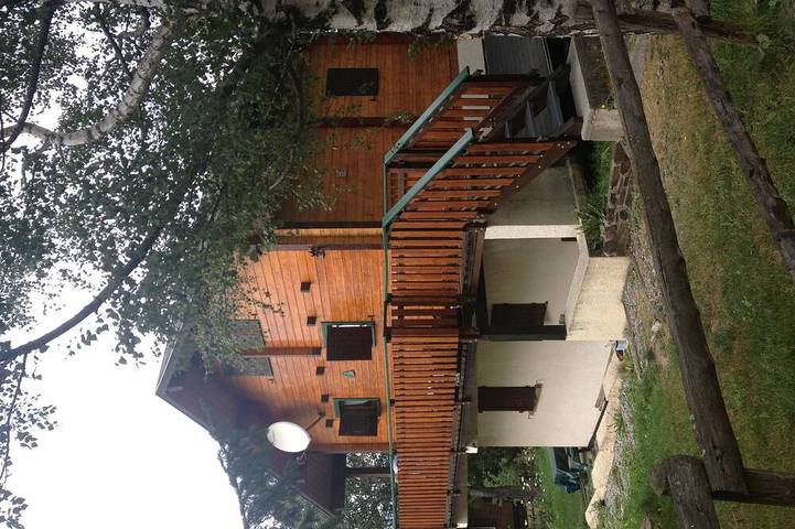 Gîte pour 6 personnes, avec Balcon ainsi que Terrasse et Jardin à Eyne