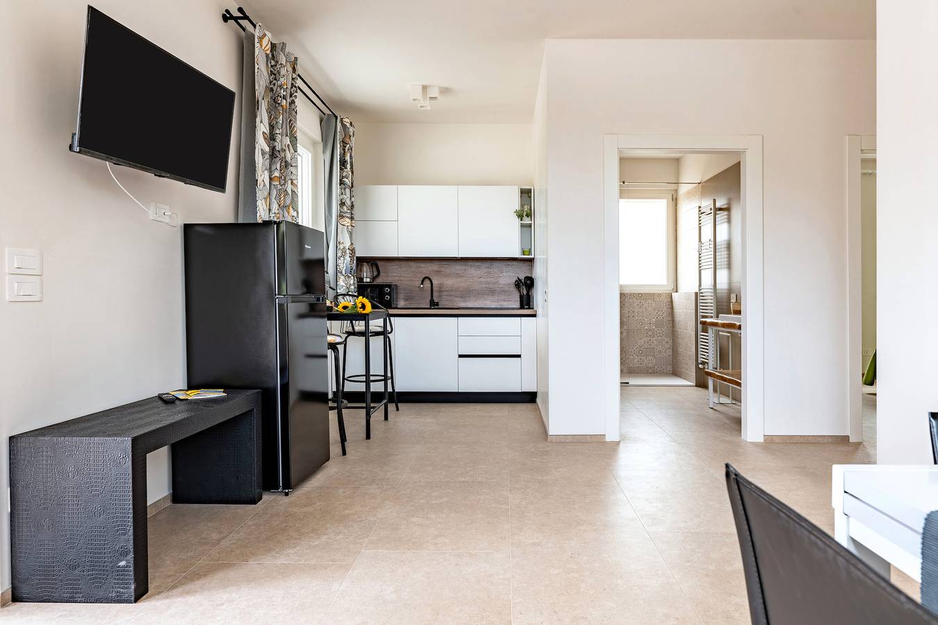 Apartamento entero, Apartamento 'Flora' con jardín privado, Wi-Fi y aire acondicionado in Cisternino, Salento