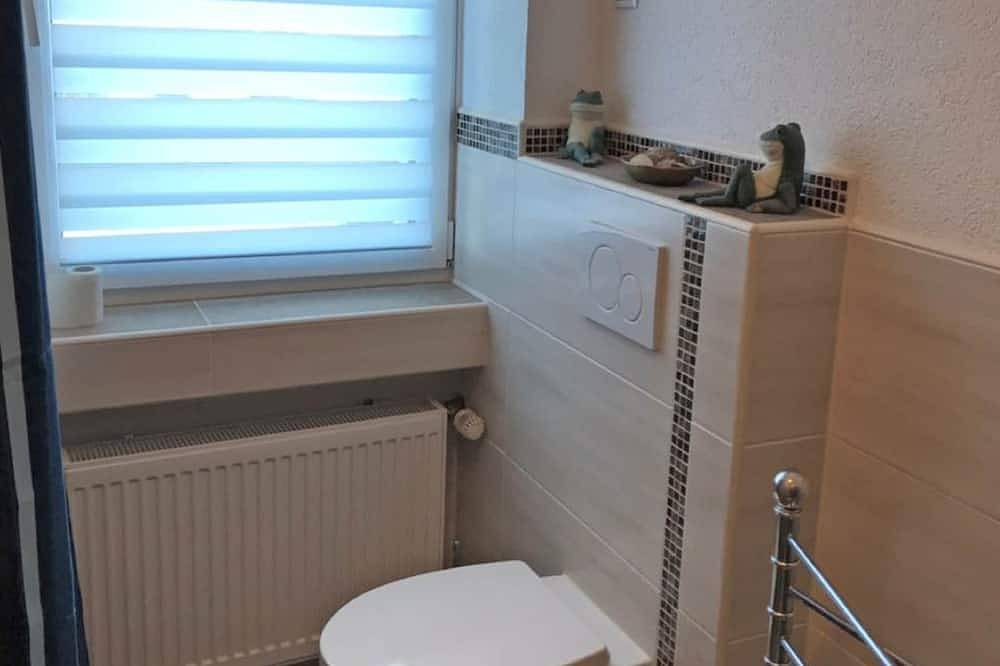 Ganze Wohnung, Terrassenwohnung im Westerwald in Waldbrunn (Westerwald), Landkreis Limburg-Weilburg