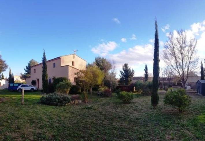 Gîte pour 6 personnes, avec piscine et jardin à Canet - 3