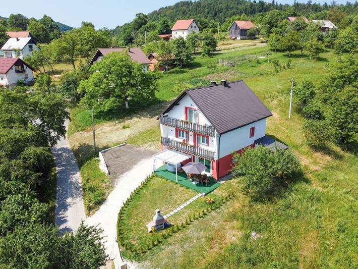 Ferienhaus für 8 Personen, mit Garten und Ausblick sowie Terrasse, mit Haustier - 1