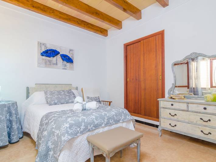 Finca für 6 Personen, mit Balkon/Terrasse, kinderfreundlich in S'Illot Cala Morlanda - 4