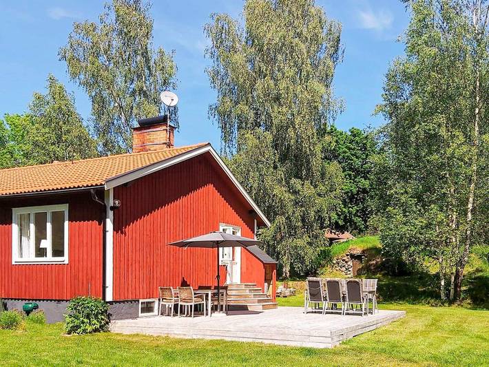Ferienhaus für 2 Personen, mit Seeblick und Garten sowie Balkon - 1
