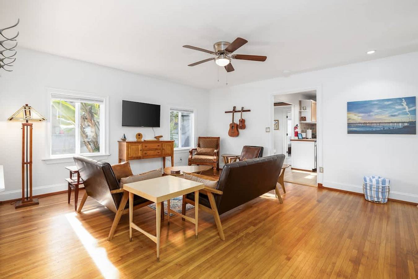 Vintage Beach Bungalow in Oceanside, San Diego County