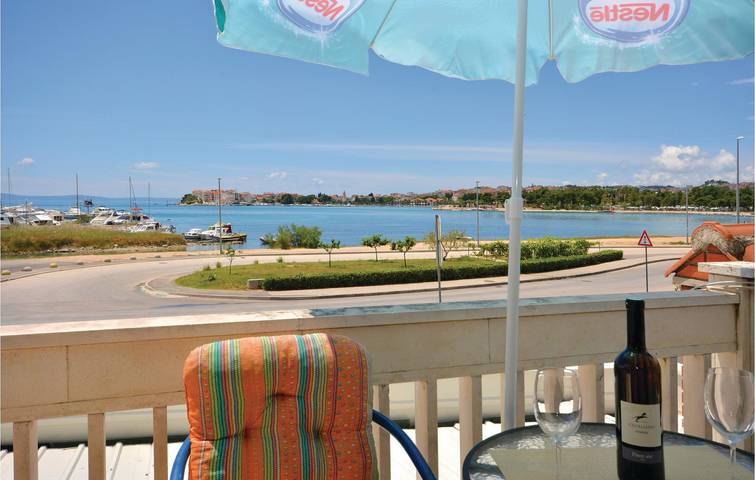 Ferienwohnung für 4 Personen, mit Terrasse in Podstrana - 3