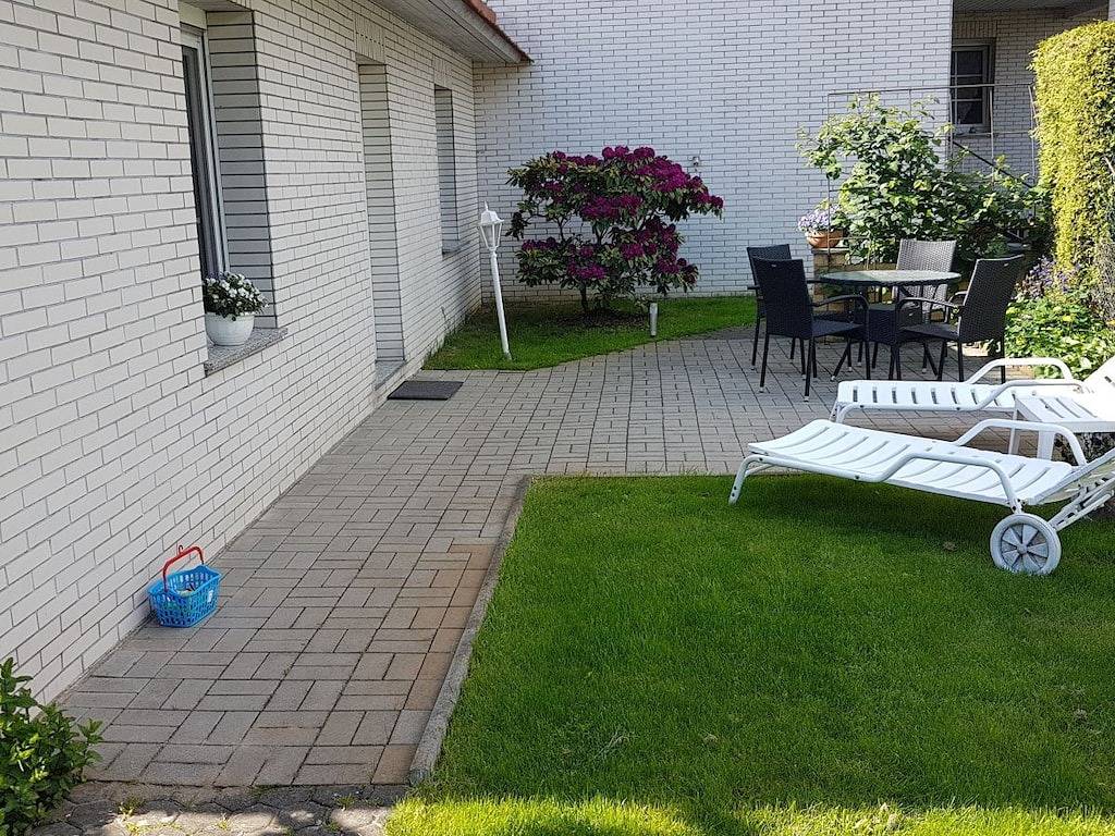 Bungalow in Röbel mit Schwimmbecken in Röbel, Müritz
