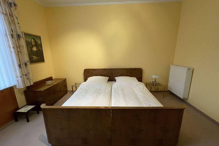 Ganze Wohnung, Appartement Riesling - Pfaffenhof - Ferienhaus in Herxheim am Berg, Pfälzer Rheinebene