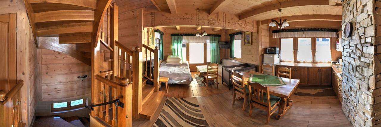 Two-Bedroom Chalet in Białka Tatrzańska, Karpaty (Polska)