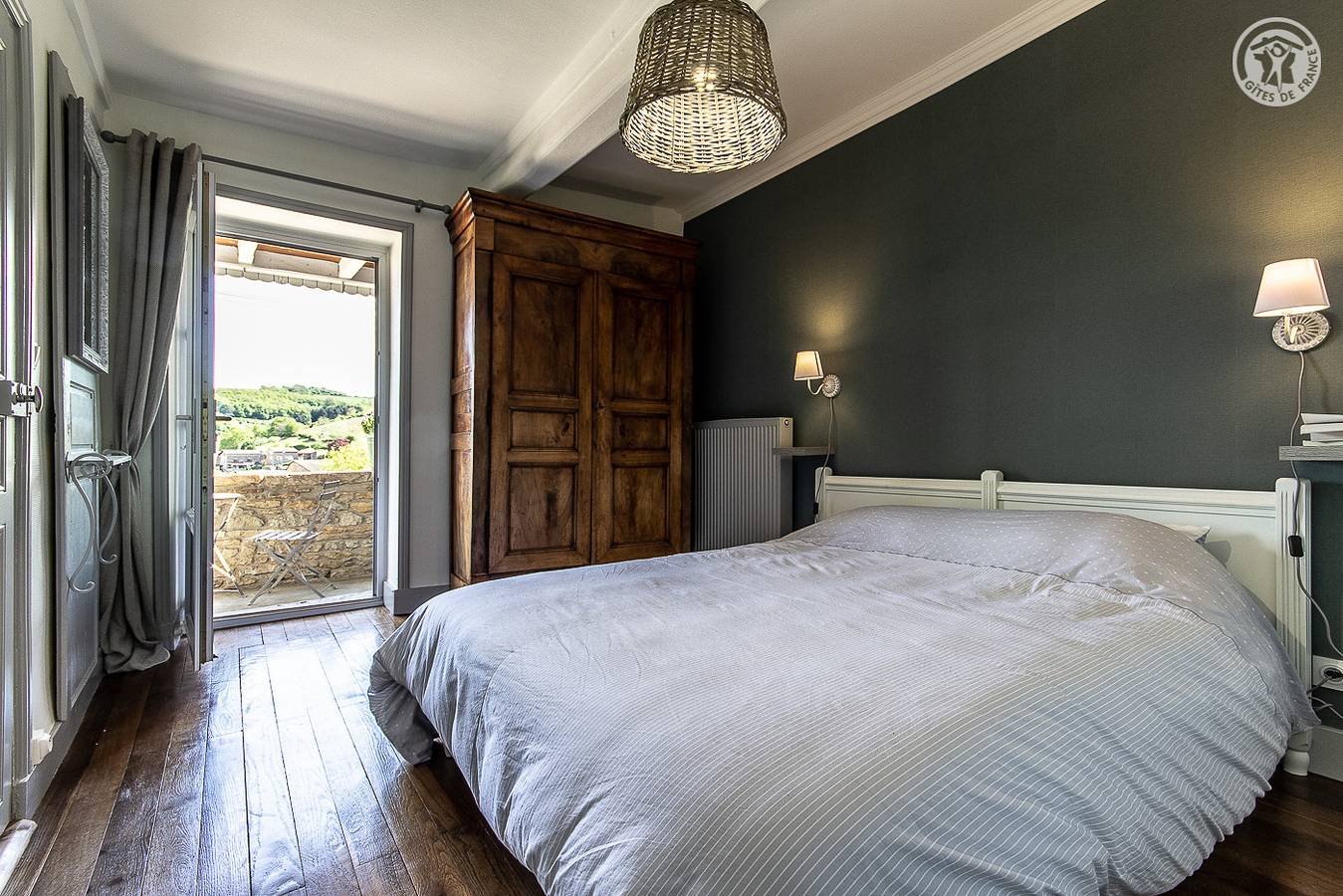 Gîte für 4 Personen mit Terrasse in Sologny, Mâcon und Umgebung