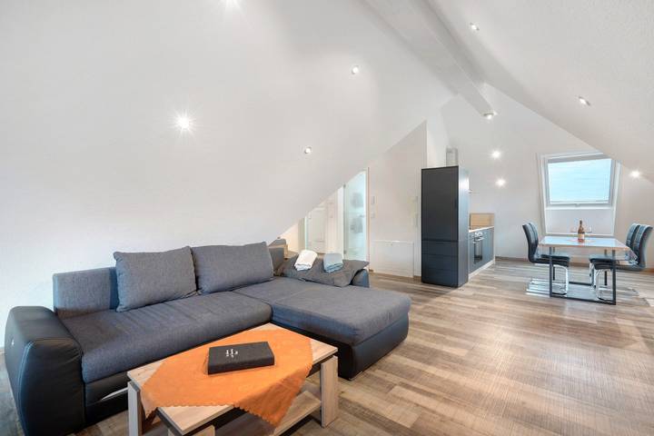 Studio entier, Studio 'Ferienwohnung Maurer' avec jardin partagé, balcon et Wi-Fi in Königsfeld im Schwarzwald, Forêt-Noire centrale