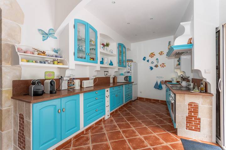 Holiday Home 'L'incanto Blu' with Private Terrace, Wi-Fi and Air Conditioning in Tresnuraghes, Planargia