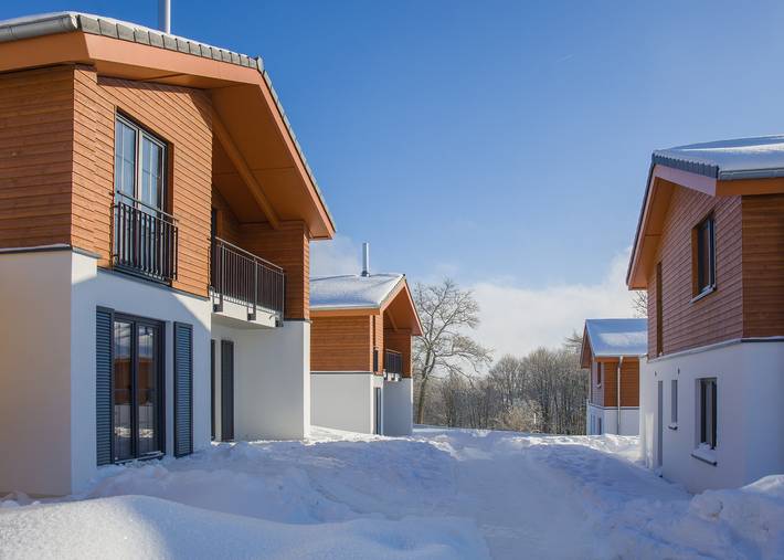 Villa für 12 Personen, mit Balkon und Balkon/Terrasse sowie Terrasse und Sauna im Sauerland