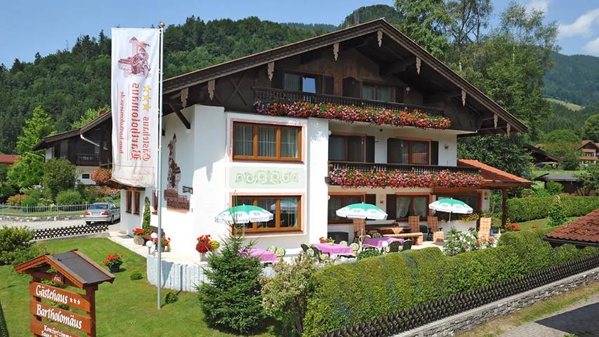 Ferienwohnung für 5 Personen, mit Garten und Sauna in Oberwössen
