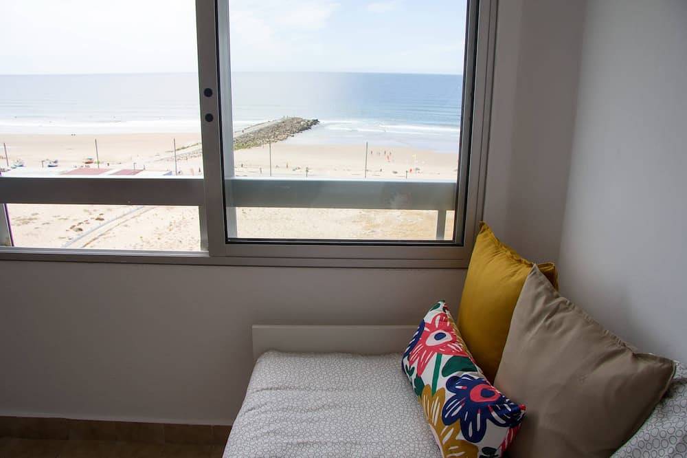 Ganze Wohnung, Apartment am Strand mit Pool und Parkplatz in Halbinsel von Setúbal