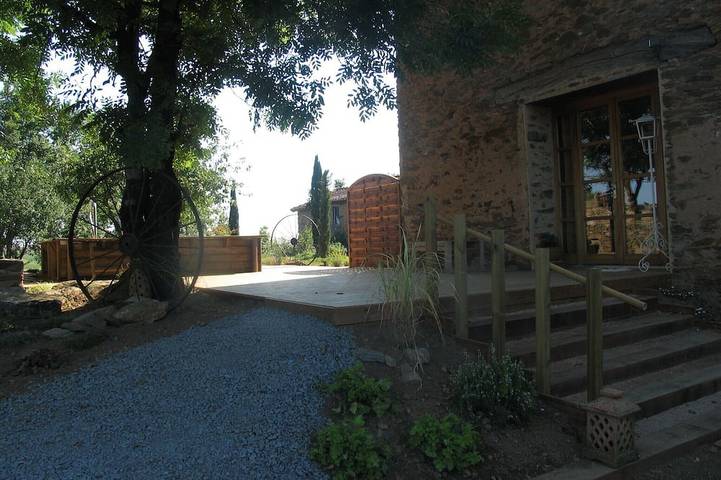 Maison d’hôte pour 10 personnes, avec Terrasse et Jardin à Saint-Pierre-de-Trivisy