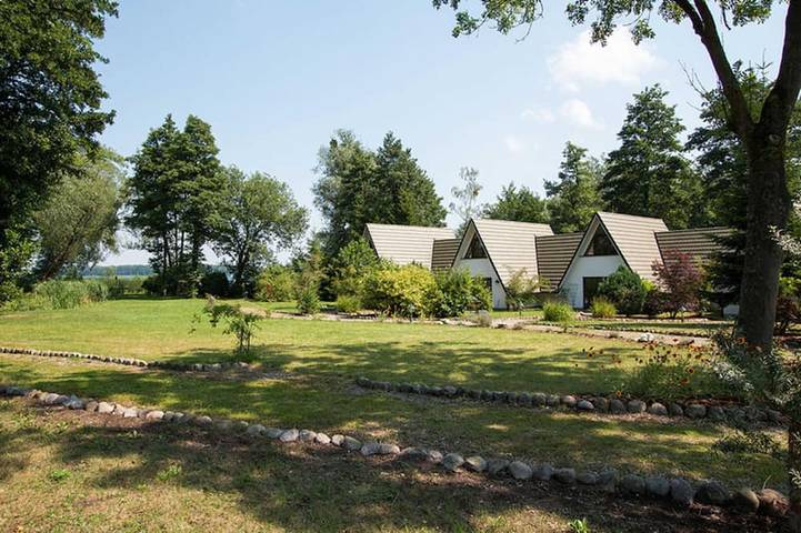 Blockhütte für 5 Personen, mit Terrasse und Garten in Schwerin