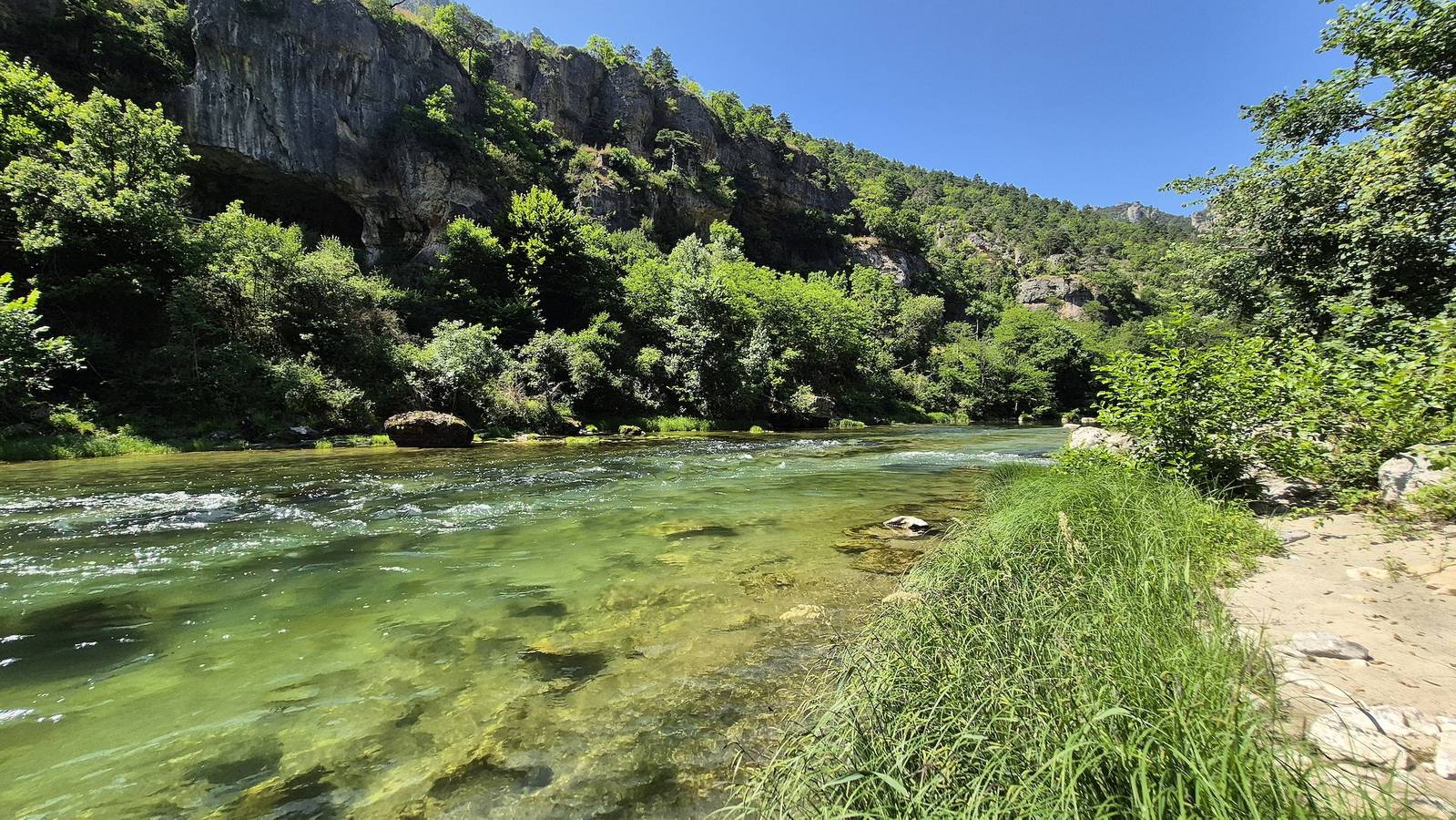 Les Gargouilles - Gorges du Tarn / Millau - Chambre Hamélis in Rivière-sur-Tarn, Parc naturel régional des Grands Causses