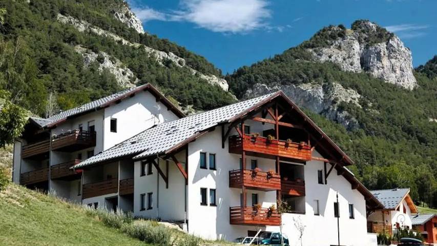 Gîte pour 5 personnes, avec Sauna à Avrieux