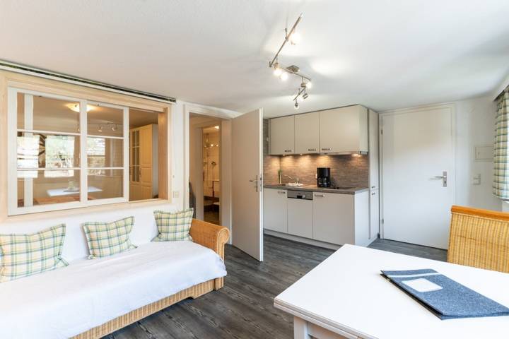 Ferienwohnung für 3 Personen, mit Balkon und Garten in Oberstdorf - 3