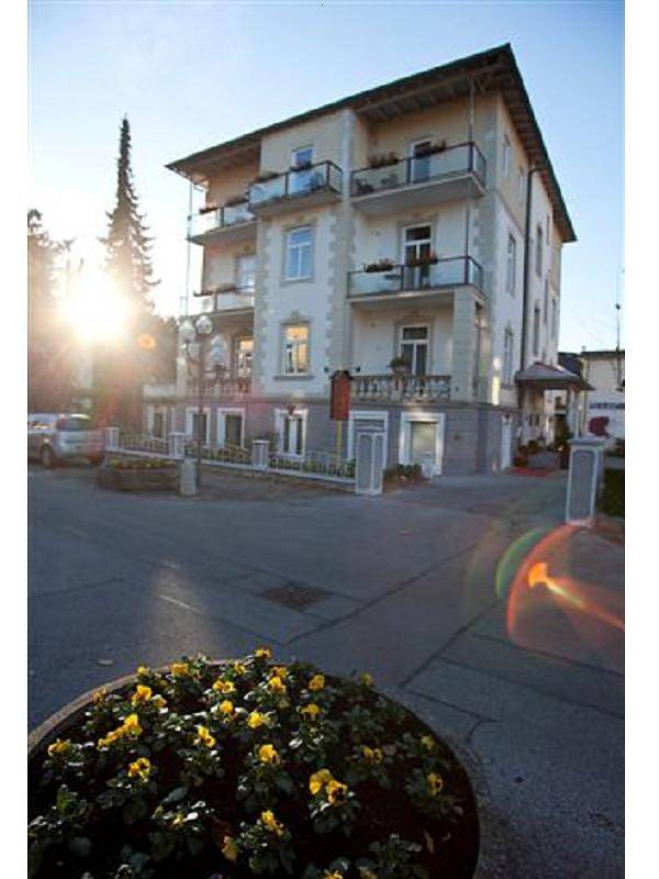 Hôtel pour 2 personnes, avec balcon, adapté aux familles