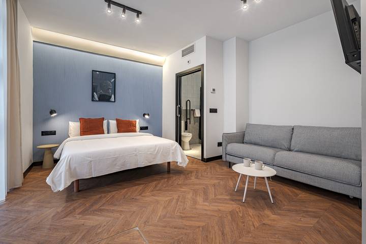 Style | Triple Accessible Suite