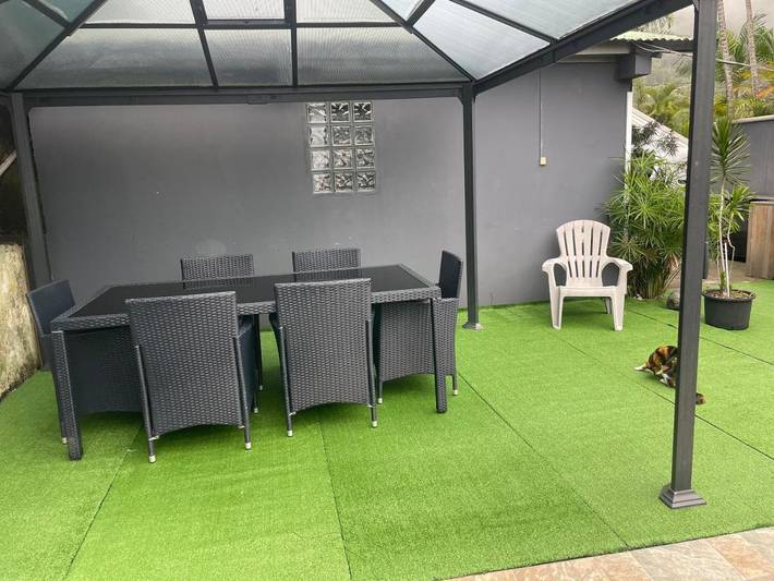 Gîte pour 4 personnes, avec vue ainsi que piscine et terrasse dans Palmiste Rouge - 4