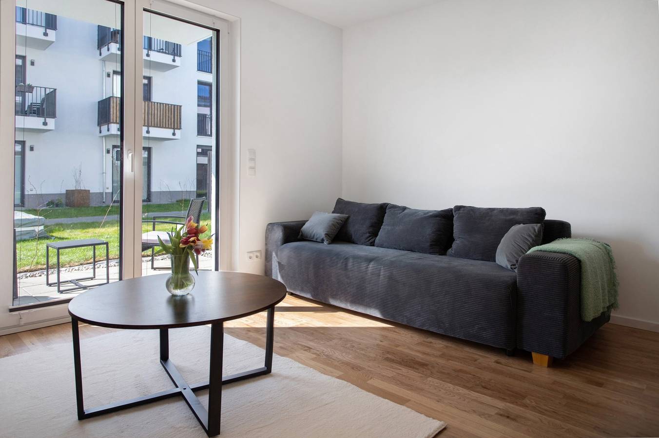 Appartement entier, Appartement « Botanical Garden Loft » avec terrasse privée, jardin commun et Wi-Fi in Greifswald, Vorpommern Greifswald