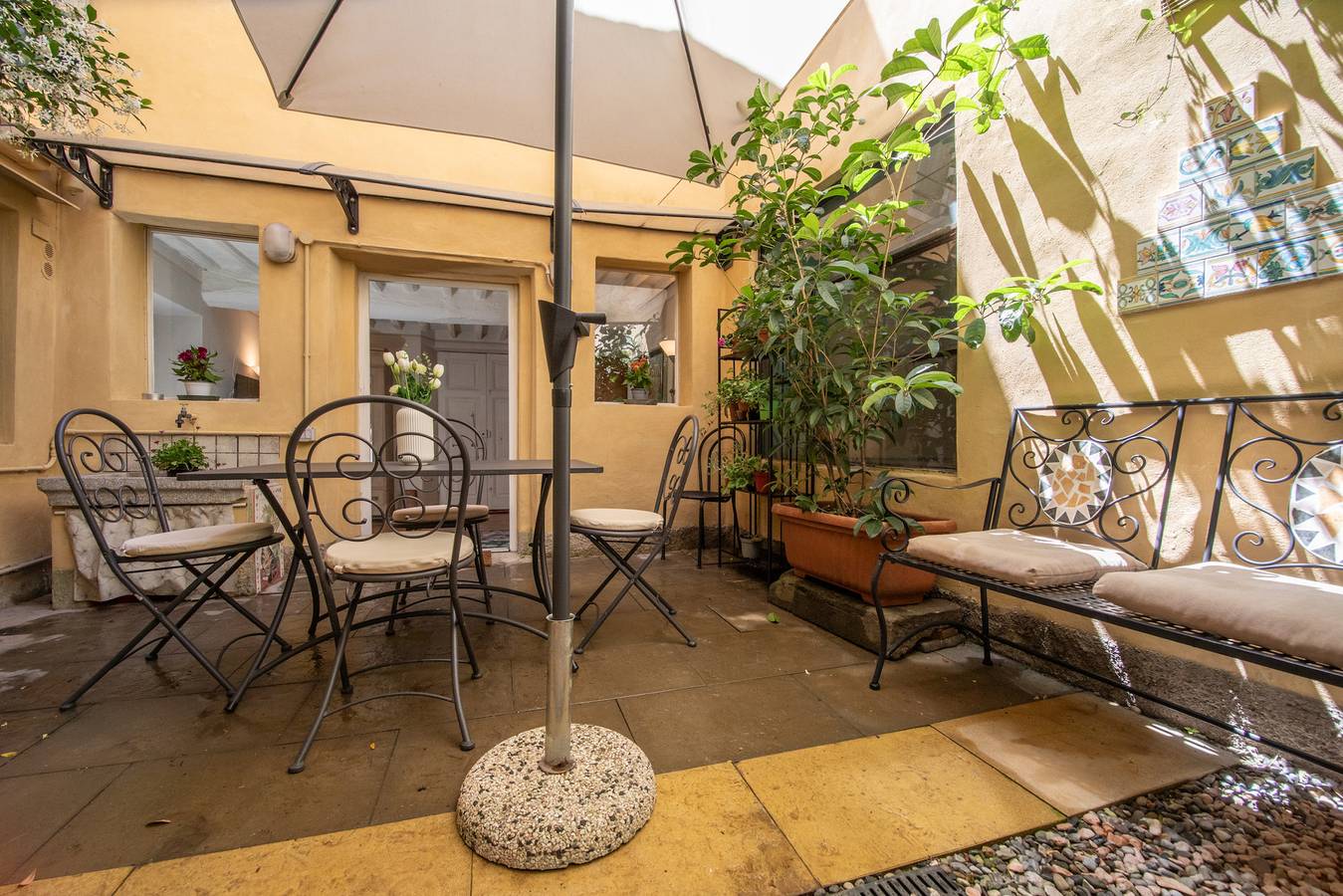 Ganze Wohnung, Madalina Apartment in Center Town in Lucca, Lucca Provinz