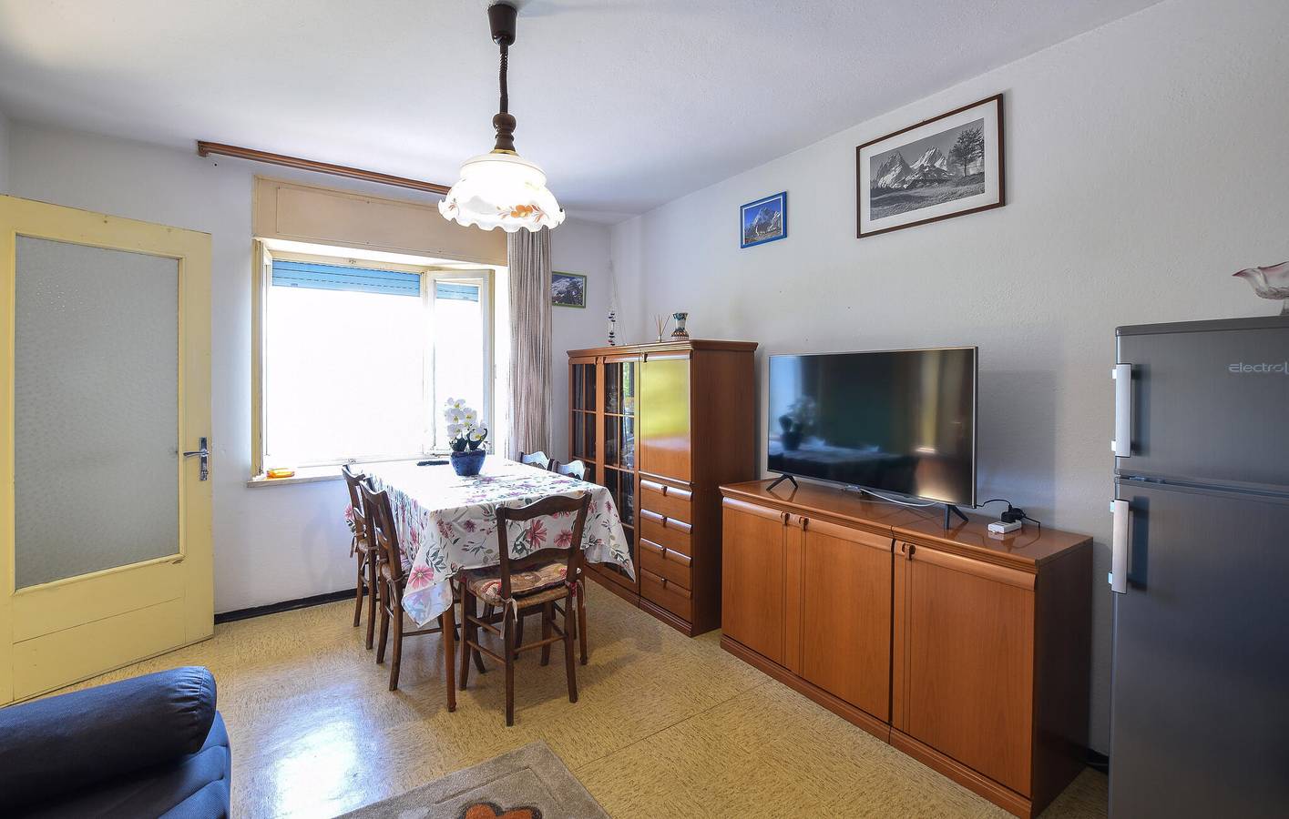 Modernes Apartment mit WiFi & Parkplatz, 1km nach Sovramonte in Sovramonte, Cimonega-Gruppe