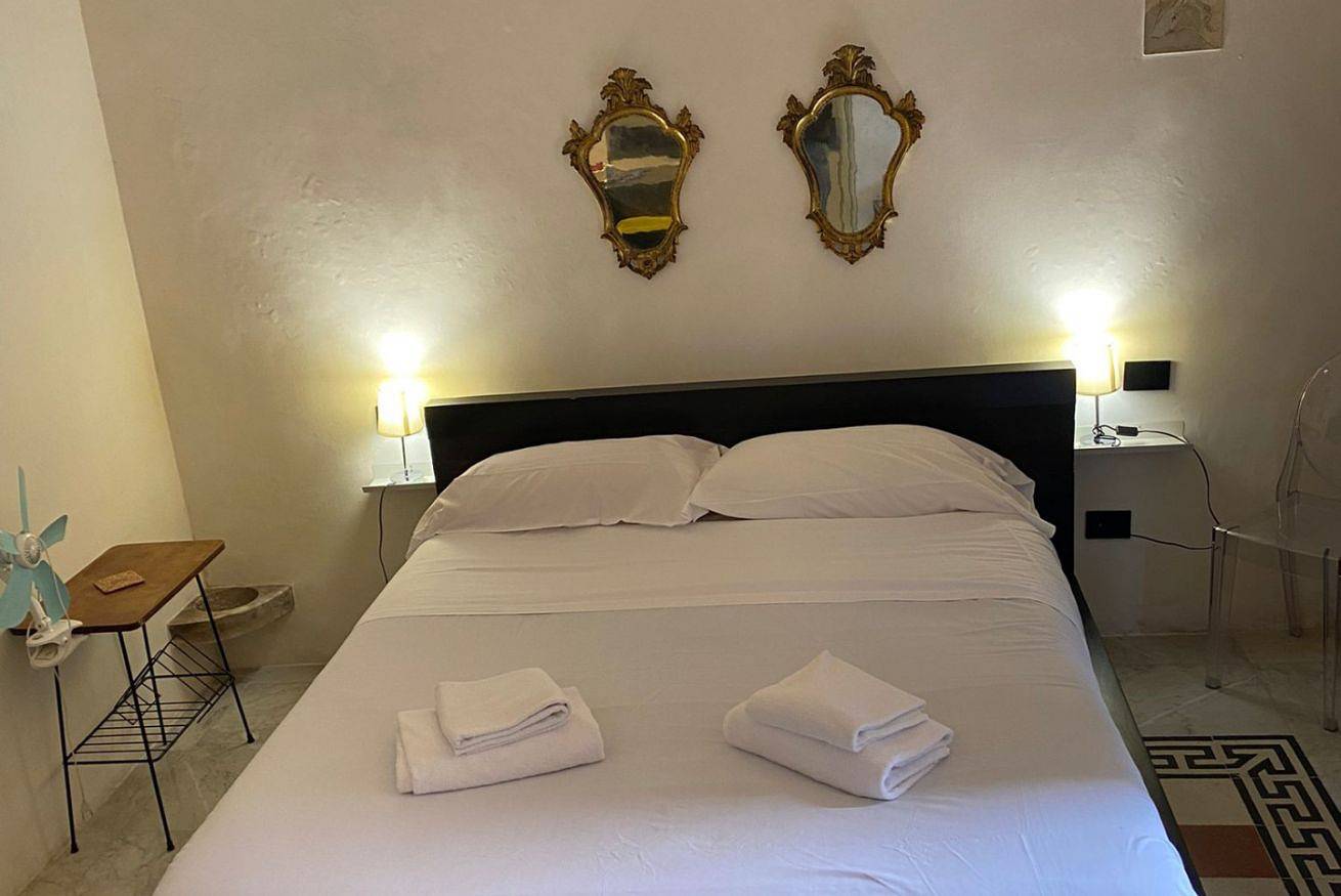 Geheel appartement, Vakantieappartement voor 2 personen in Napels, Provincie Naples