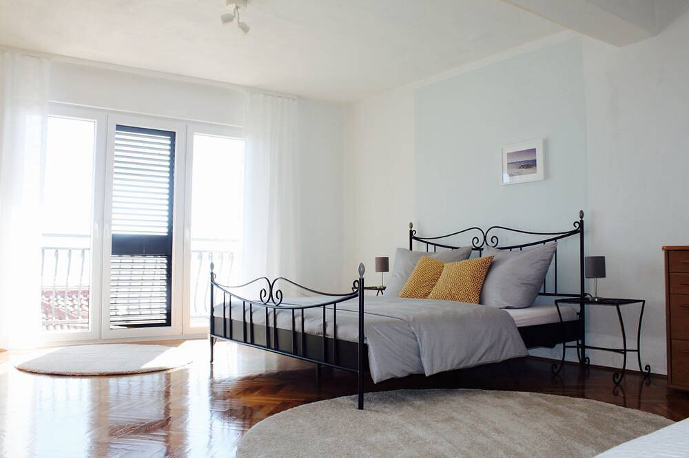 Appartamento vacanze a Omiš-Riviera a partire da 183€ a notte