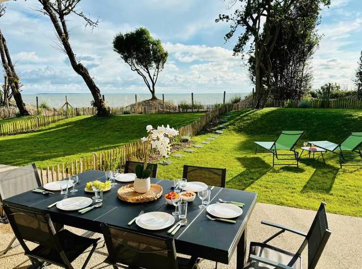 Appartement de vacances pour 7 personnes, avec jardin et vue, animaux acceptés