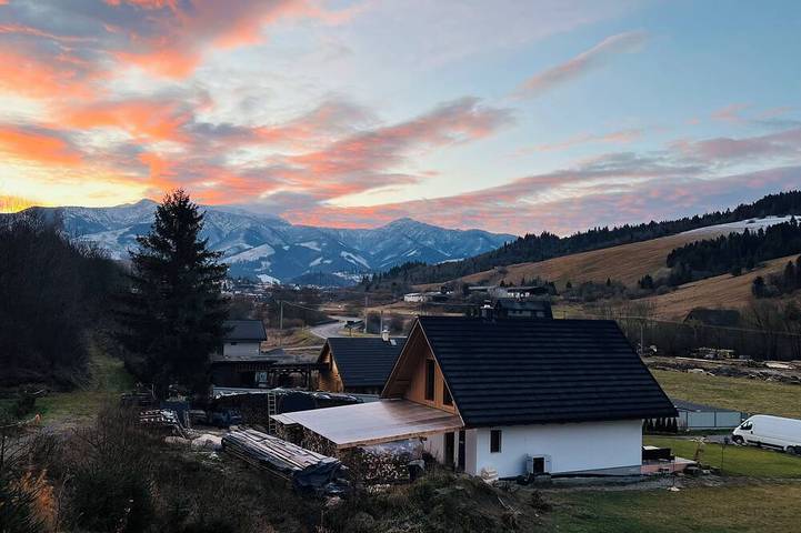 Holiday rental for 10 people, with hot tub and garden in Slovakia